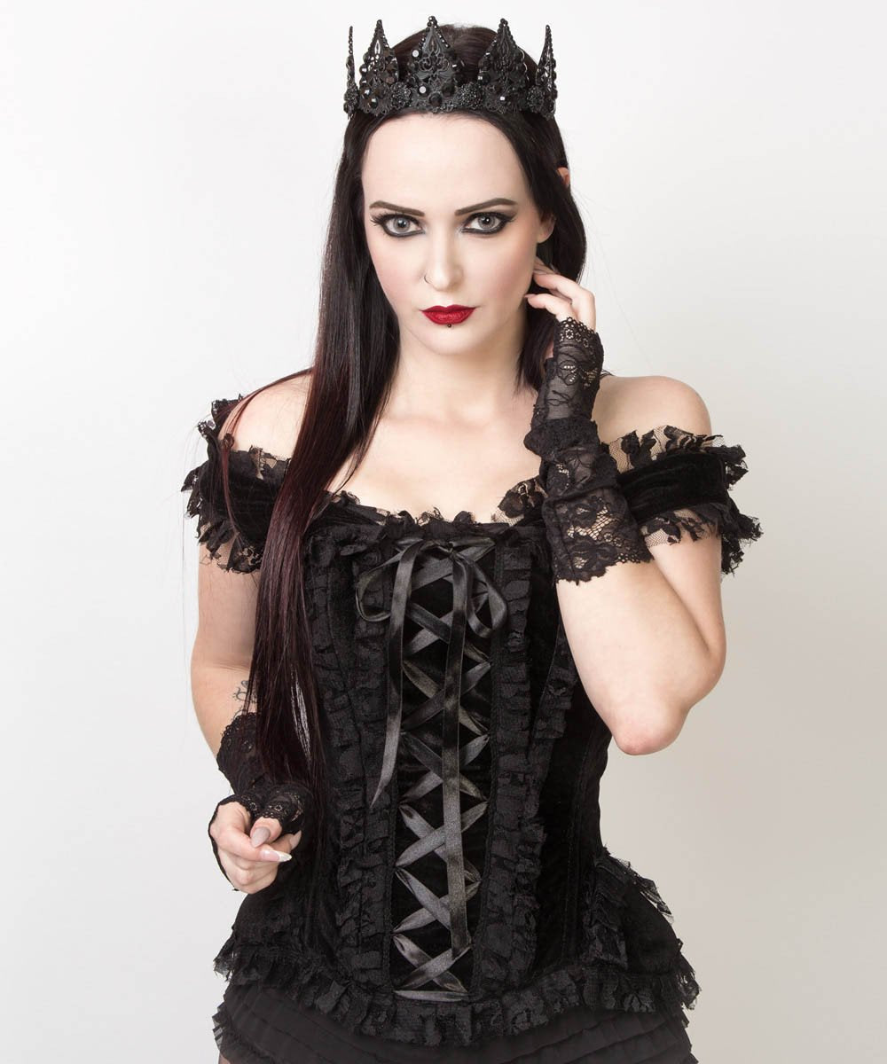 Dahnya Black Velvet Burlesque Corset