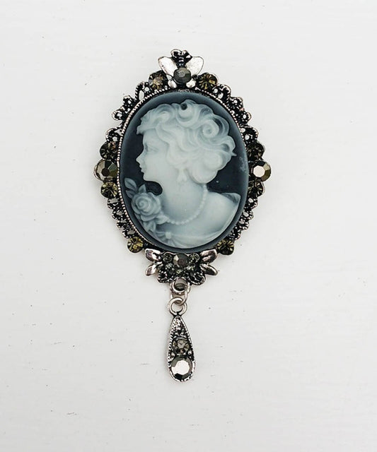 Gavrila Victorian Cameo Brooch