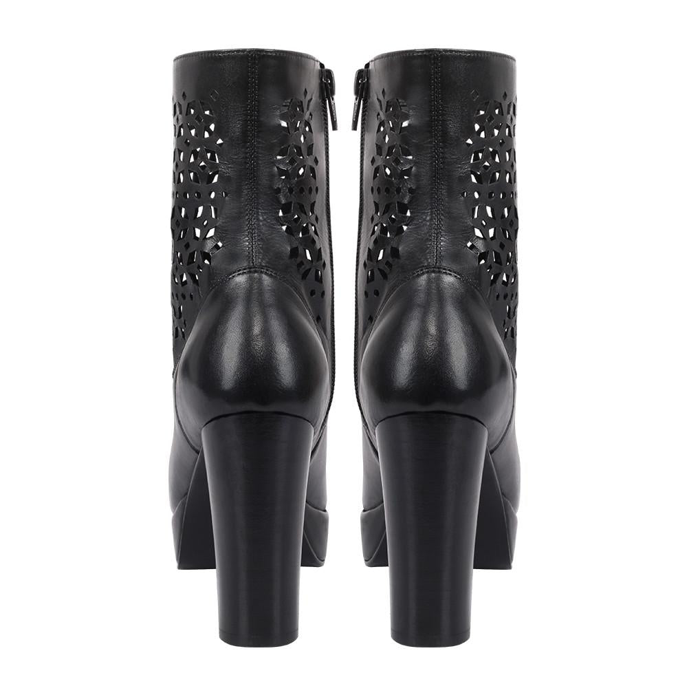 Warenhari Gothic Boot